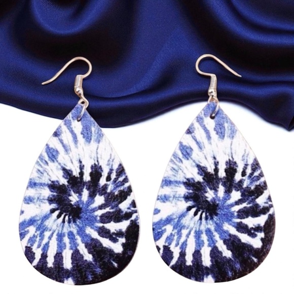 Blue Tie Dyed Teardrop Earrings – Chill Vibes Only 💙 NWT Jewelry - Picture 7 of 10